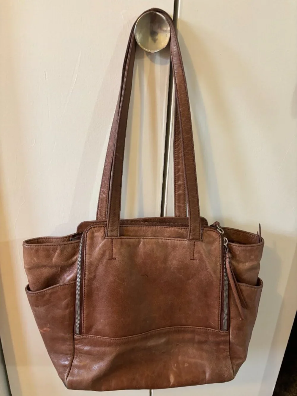 HOBO THE ORIGINAL Brown Leather Tassel Bag Inside Zip Pocket - 10x15